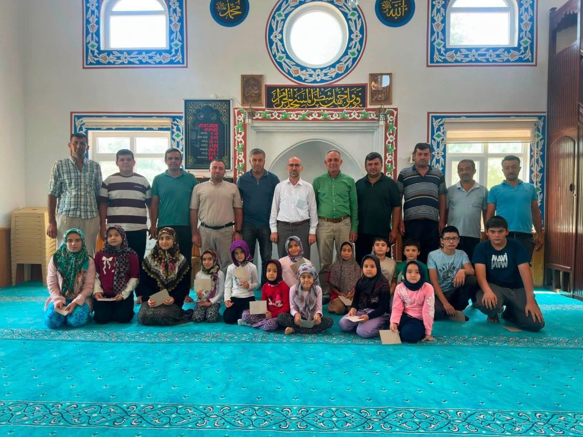 Kumluca’da Yaz Kur’an Kursları Yoğun Katılımla Devam Ediyor